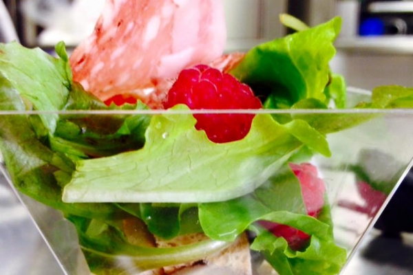 monoporzione-insalata602F12F9-A966-C55E-FEB9-A1B706F16F3D.jpg