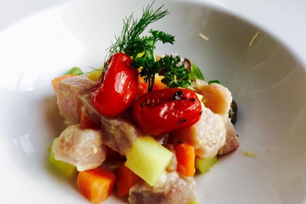 pollo-confit438F15C9-A464-17D1-7725-62942EFAAACF.jpg